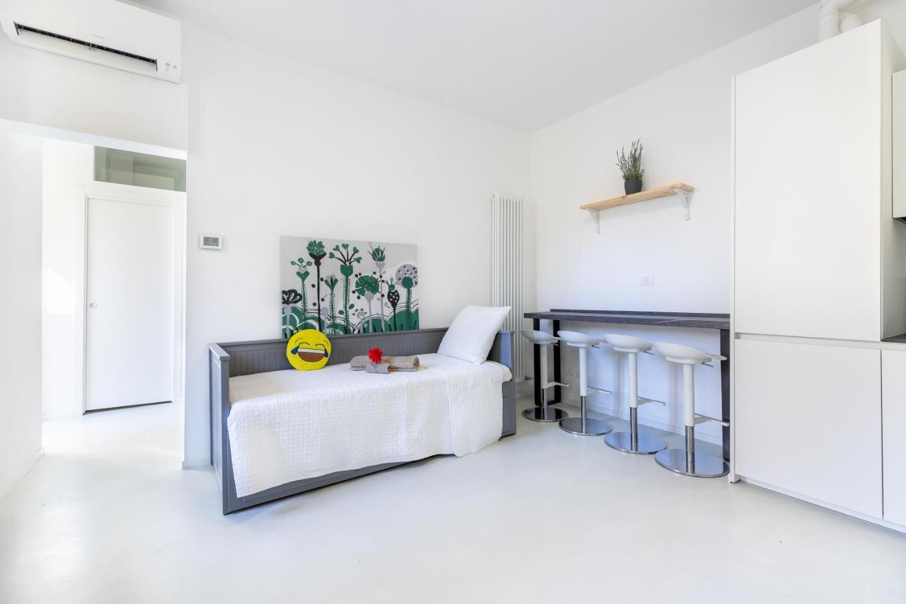 Alessia'S Flat - Sarpi 4 Apartment Милано Екстериор снимка